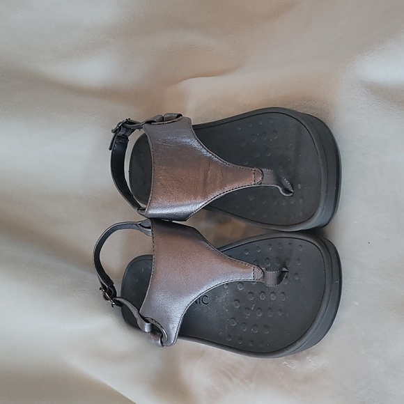 VIONIC pewter grey wedge thong sandals sz. 8 excellent shape!! - Picture 2 of 10